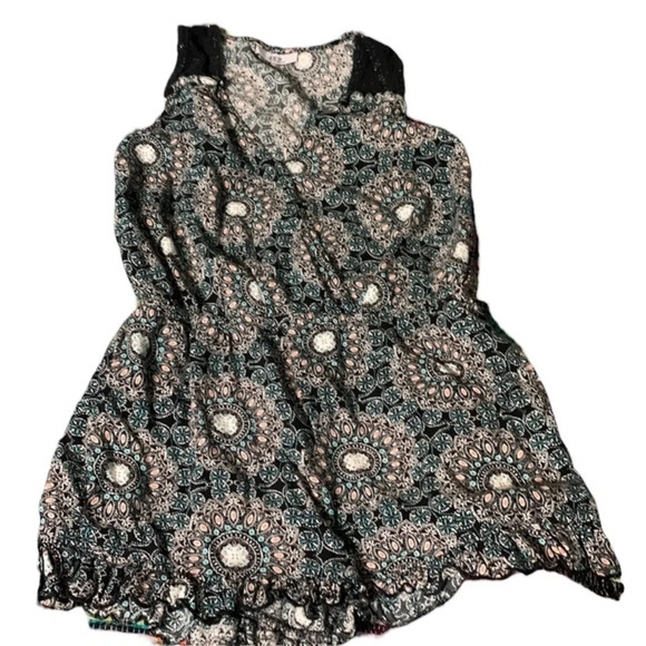 Joe B XS blue and pink Romper - Picture 1 of 6